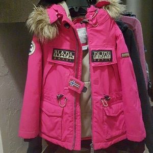 Napapijri jacket size 6, fit smaller childs